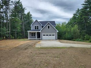 18 Lee Road, Barrington, NH 03825