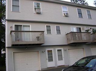 136 Osborne St, Danbury, CT 06810