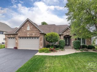 662 Omaha Dr, Yorkville, IL 60560