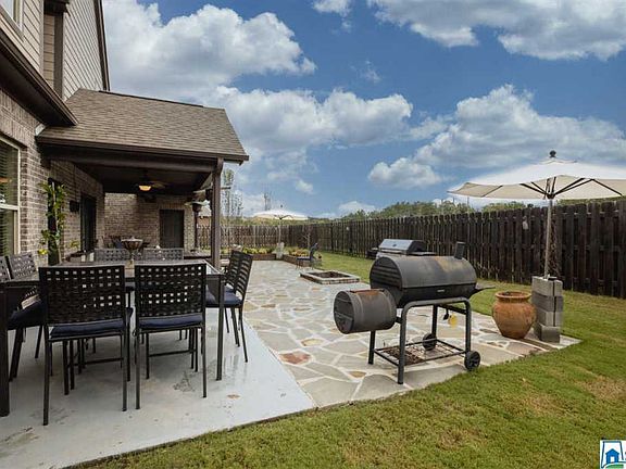 5th image of 100 Lake Chelsea Dr