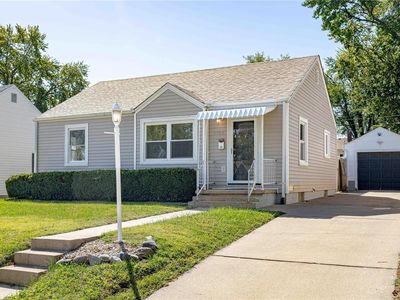 1153 Pike St, Saint Charles, MO, 63301