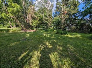 7442 Meadowbrook Dr #14, Baldwinsville, NY 13027