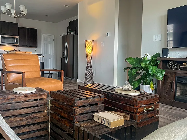 2337 Soothing St — Photo 6