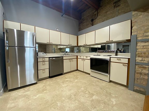 2nd image of 540 N Lake Shore Dr APT 318