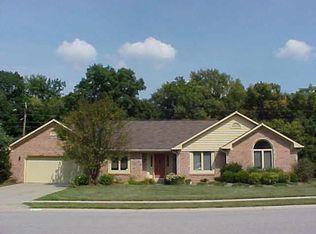 6375 Quail Ridge East Dr, Plainfield, IN 46168
