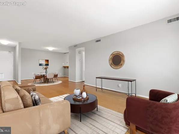 8315 N Brook Ln #2-1004, Bethesda, MD 20814