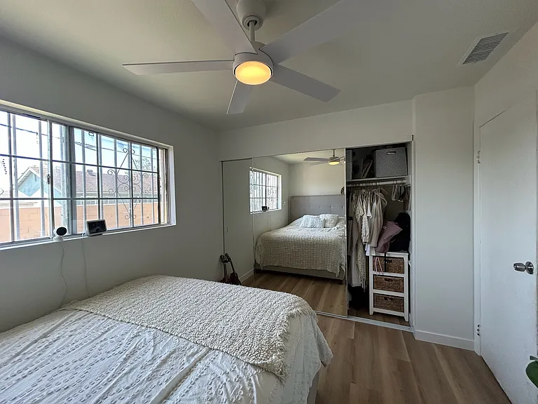 2510 W Harvard St — Photo 3