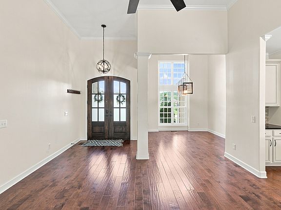 4th image of 116 Cassandra Dr