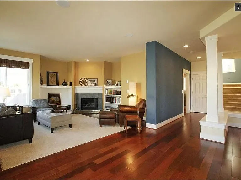2096 30th Ave NE — Photo 5
