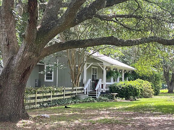 5th image of 180 Cooper Rd