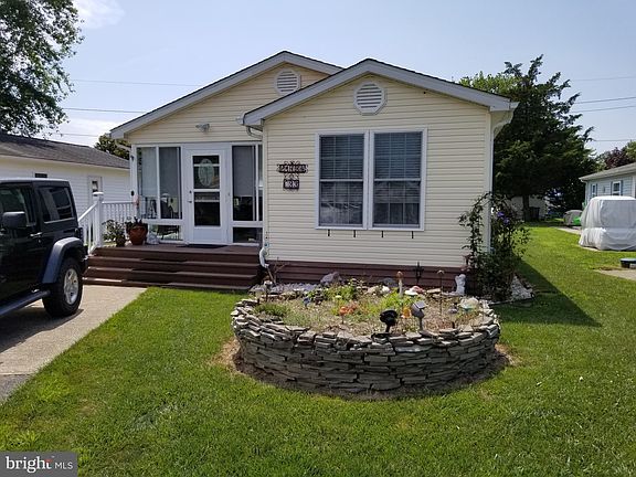 3rd image of 21734 C St #33-C-4037