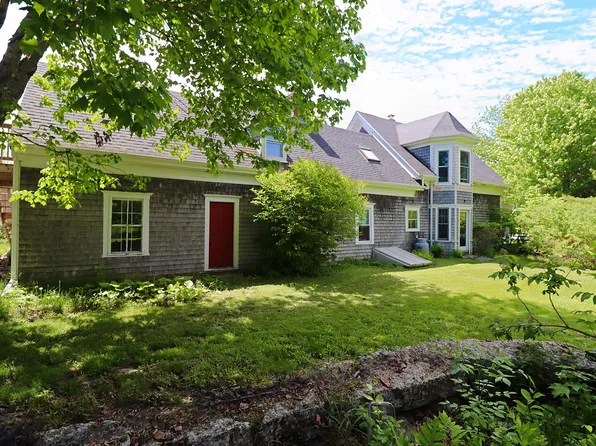 500 Douglas Highway, Lamoine, ME 04605
