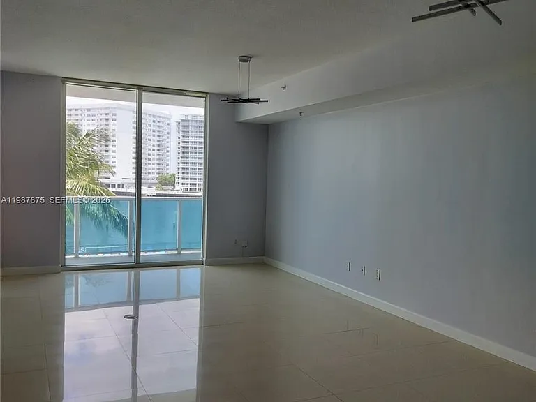 1945 S Ocean Dr #306 — Photo 11