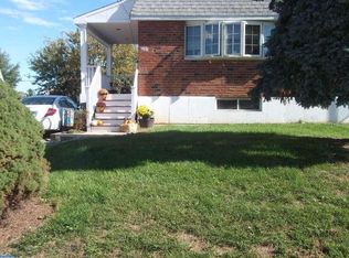 608 Clay Dr, Conshohocken, PA 19428