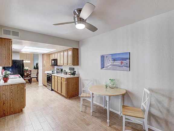 3rd image of 7706 S Kachina Dr
