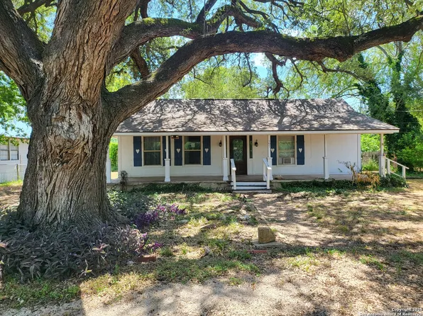 197 Mustang, Prairie Lea, TX 78661