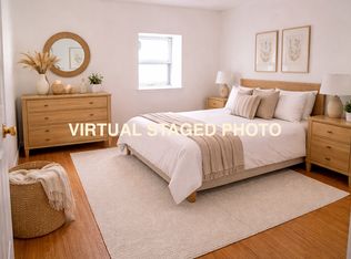 16 4th St APT 4, Slatington, PA 18080