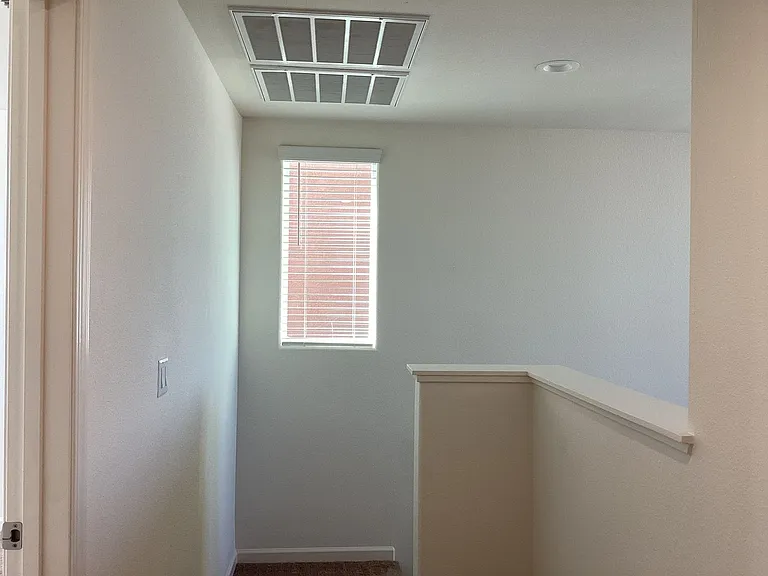 229 Sunset Dr S — Photo 18