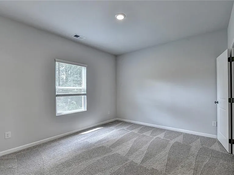 3828 Amicus Dr — Photo 35