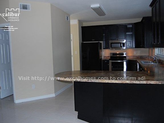 4th image of 330 Alapaha Ct