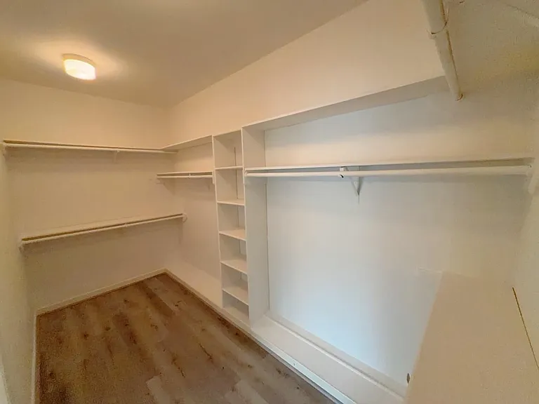 11852 Taylorcrest Rd #8 — Photo 30