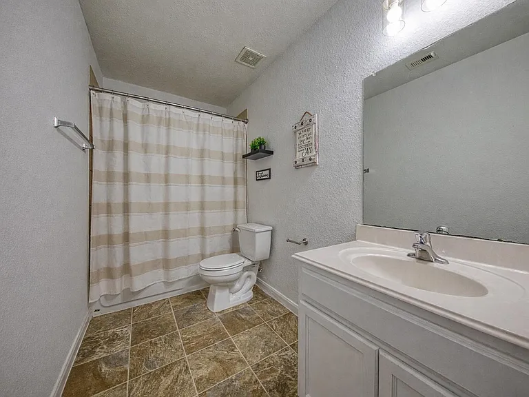 Tupper Bend Ln — Photo 6