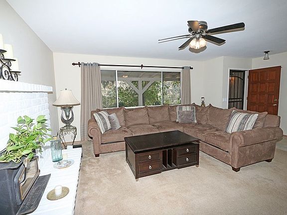 3rd image of 11339 Oak Creek Dr