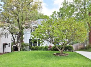 266 E Dunedin Rd, Columbus, OH 43214