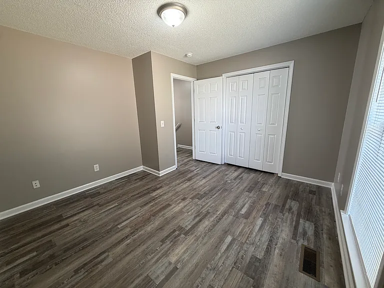 315 Pinehill Dr #2 — Photo 7
