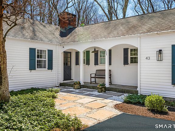 2nd image of 43 Twin Oak Lane