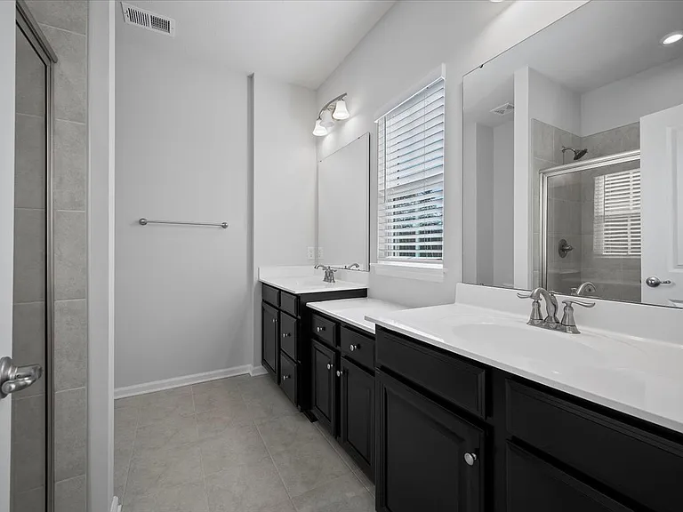Plaza Townhomes — Photo 34