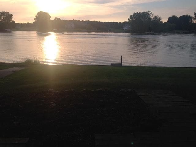 1st image of 7325 N Noffke Dr