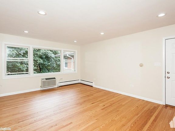 4th image of 4709 N Virginia Ave #1827