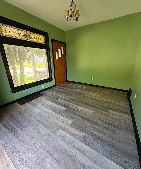 111 Glenwood Ave #1 — Photo 1