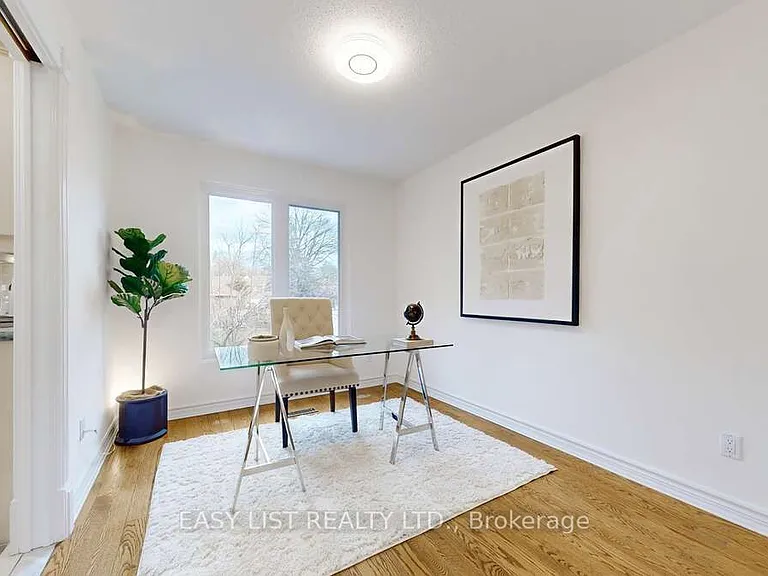 855 Queen St W #1 — Photo 13