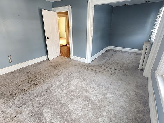 4th image of 237 W 4th Ave #1