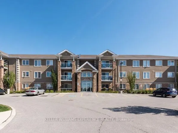 137 Sydenham Wls #13, Barrie, ON L4M 0G7