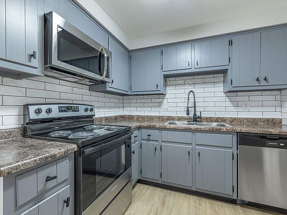 5th image of 4370 Flowerdale Ave #B