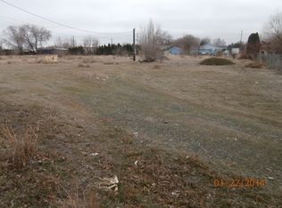 653 Campbell Rd, Wapato, WA 98951