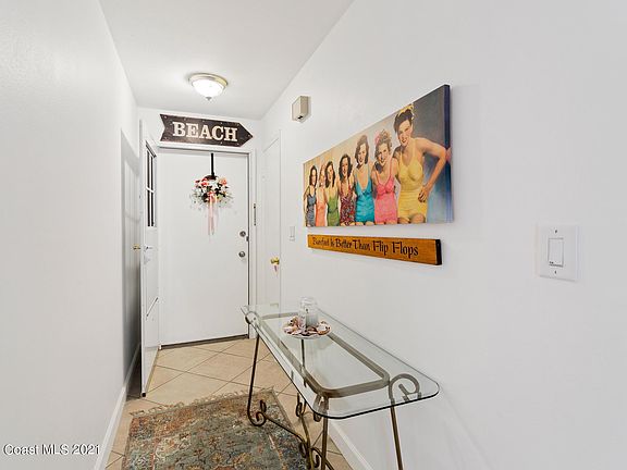 2nd image of 1045 Cheyenne Blvd APT 26