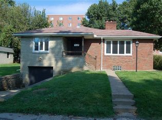 123 Lee St, Carnegie, PA 15106