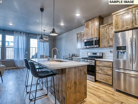5th image of 5103 NE 85th Ave