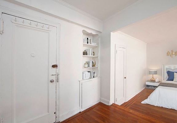 3rd image of 233 E 32nd St APT 4F