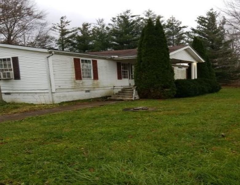 2nd image of 1098 Webertown Rd