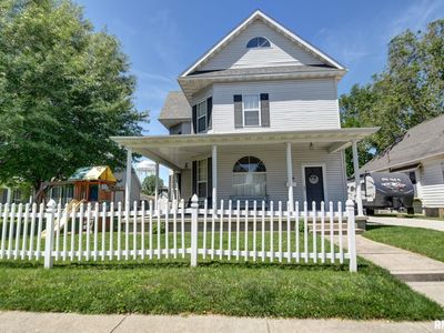 419 E Market St, Taylorville, IL, 62568