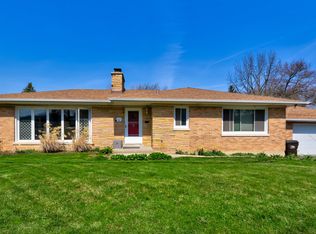 101 W Church St, Wauconda, IL 60084