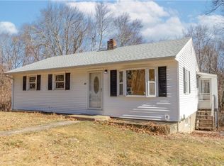 13 Mullen Hill Rd, Waterford, CT 06385