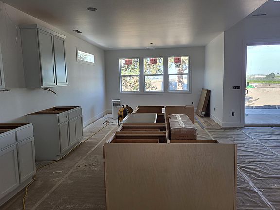 5th image of 500 E Vineyard Dr