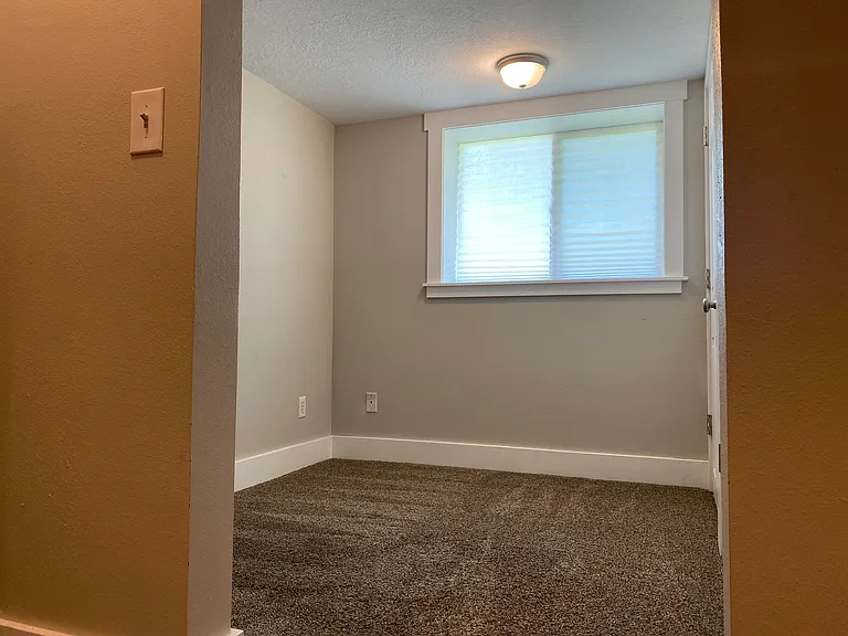 3350 E Rexford Pl — Photo 26