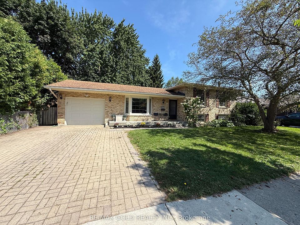 1st image of 670 Grenfell Dr